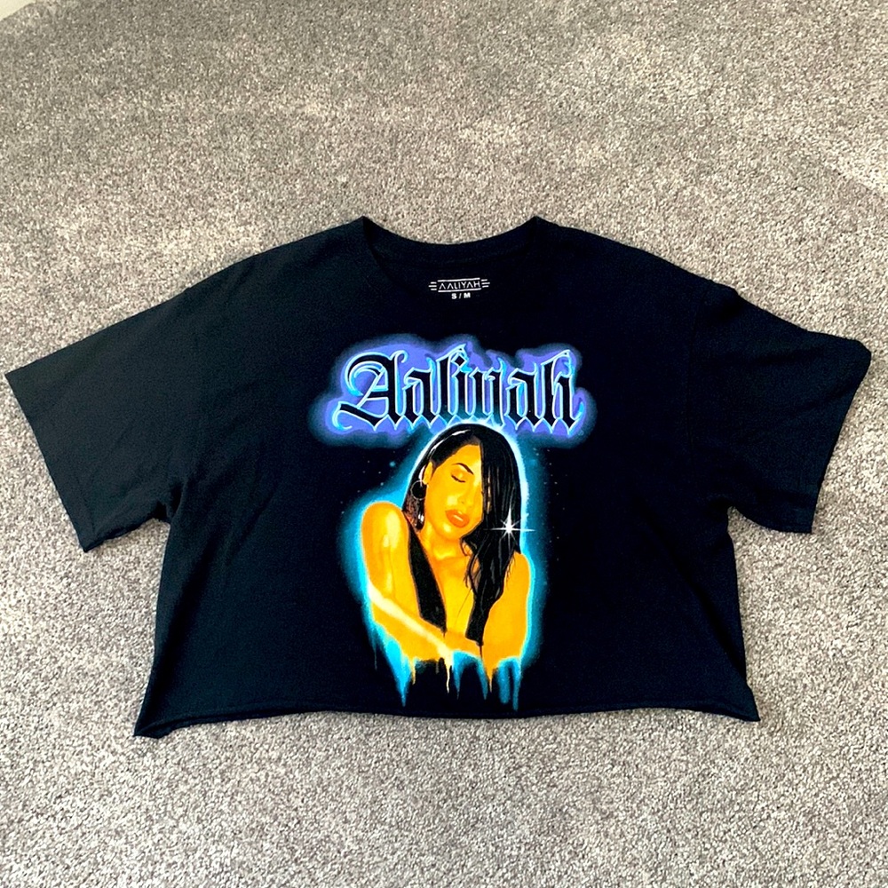 Aaliyah Black Tee Crop Top